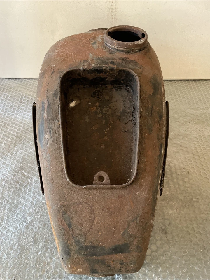 DKW RT Tank Nachkrieg original unrestauriert mit Patina Oldtimer Motorradteil - Bild 3 von 4