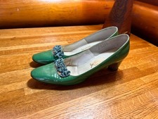Saks Fifth Avenue Fenton Last Women  s Pumps 7.5 Green Patin Leather vintage 50s
