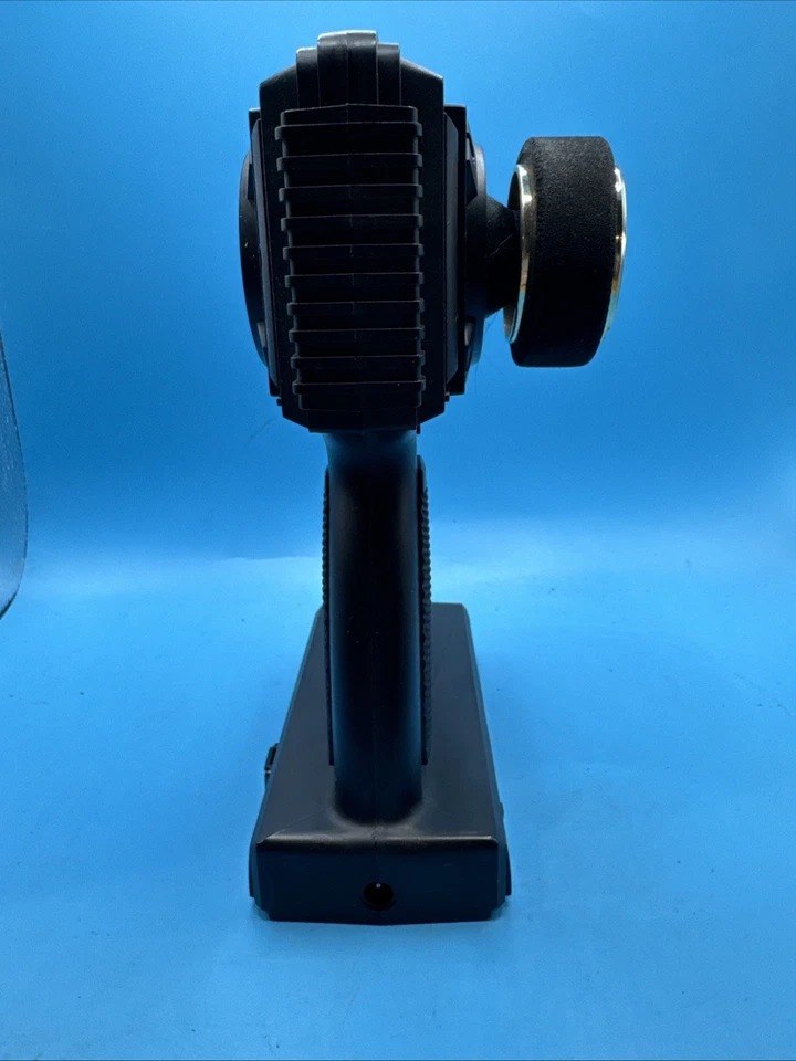 Hitec Challenger-260 Digital Radio Control No Charger. Untested - Image 4 of 4