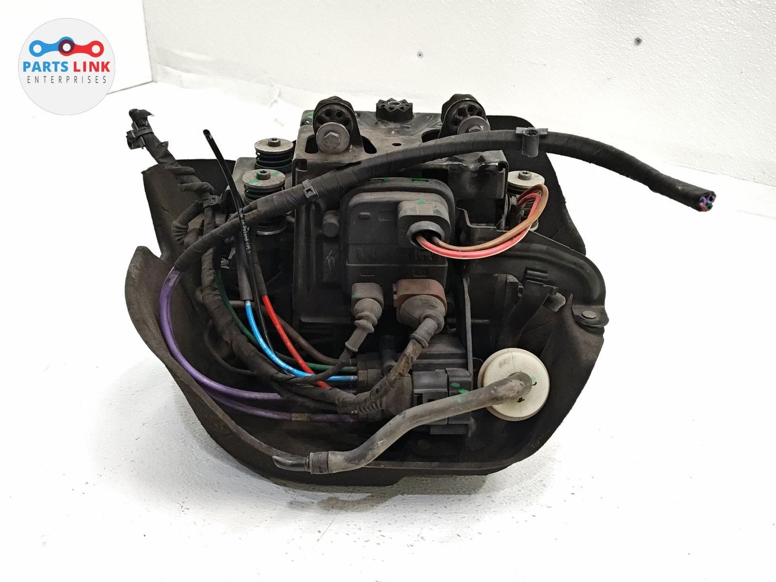 Bentley Bentayga Speed 2017-2020 Air suspension compressor