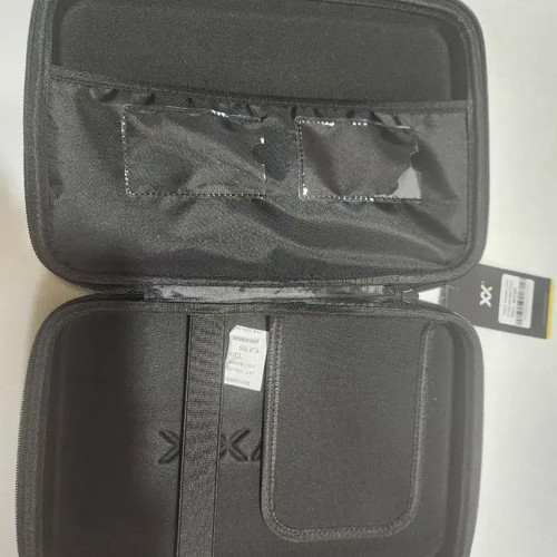 MAXX Table Tennis Hard Case with Carbon Pattern Protective Cover