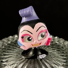 Disney Doorables - Yzma - Emperors New Groove - Series 10 - Ultra Rare