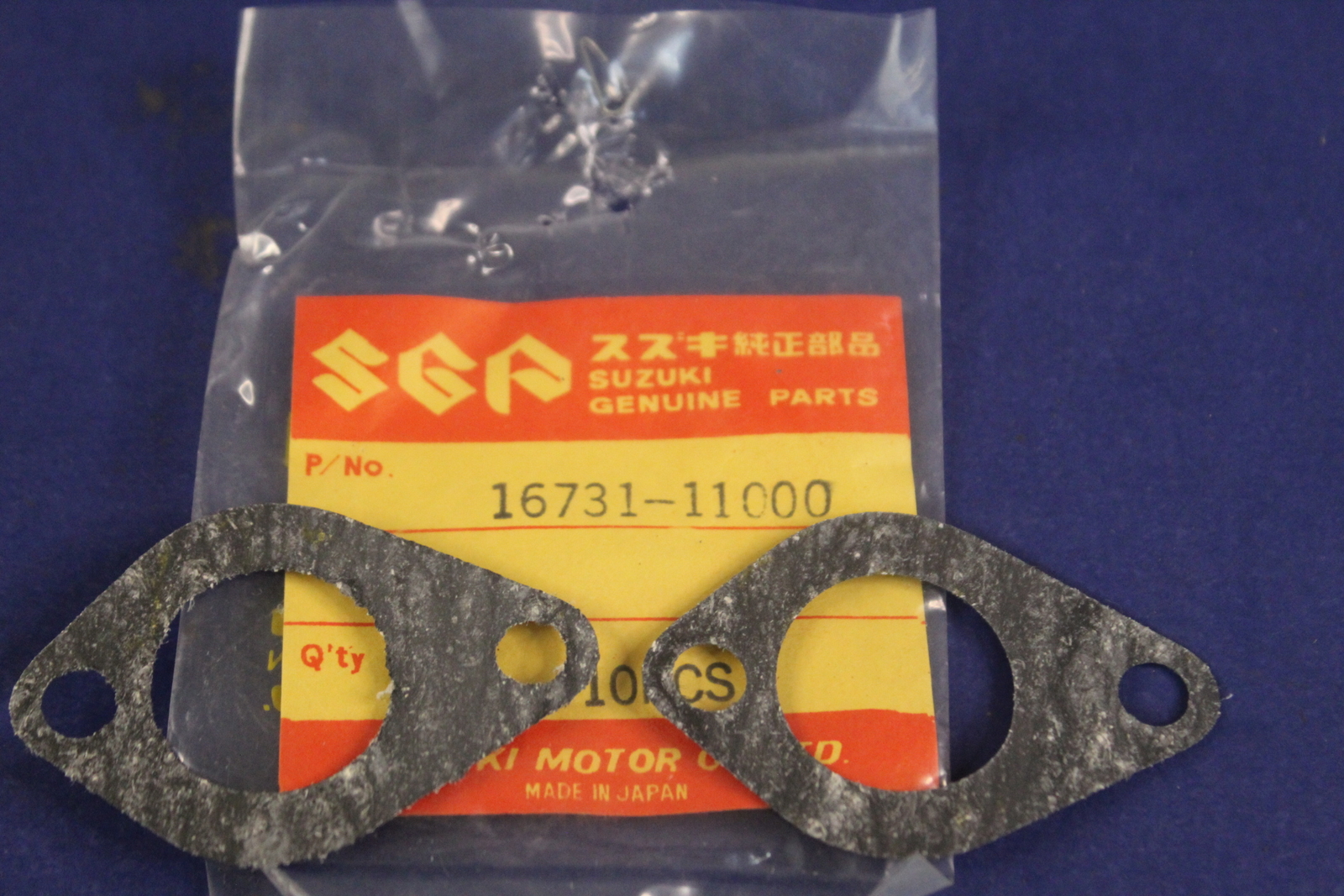 NOS SUZUKI GT250 T250 T350 T20 T500 GT500 NOS OIL PUMP GASKET 16731