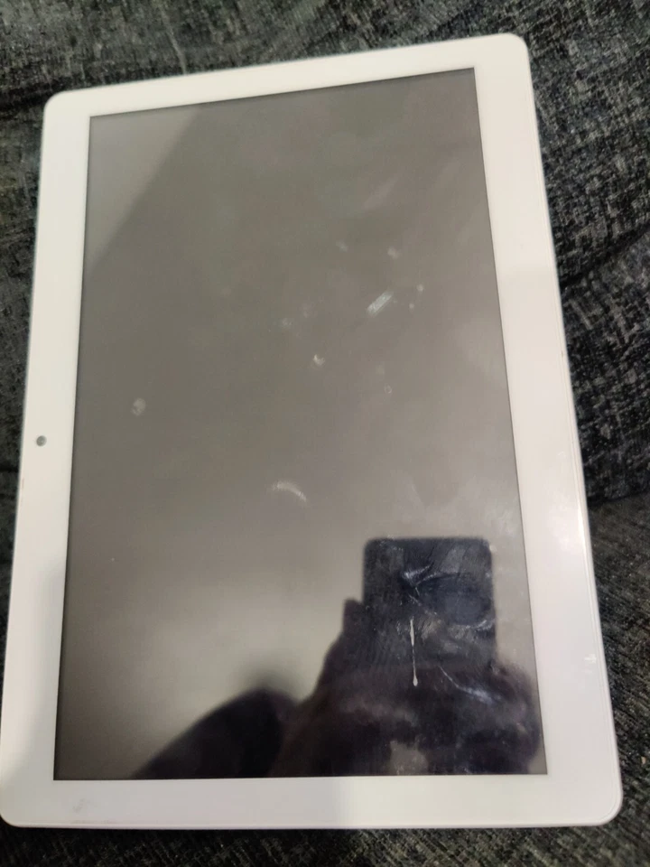 Padgene - 10.1" Android Tablet - 2gb Ram - 32gb Storage - Dual Sim - Quad Core - Image 2 of 4