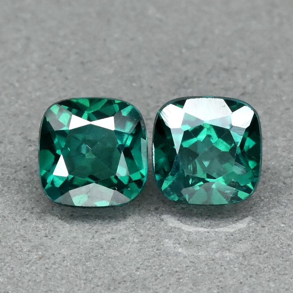 Pair 2p/2.46ct t.w Cushion Natural Green Topaz Brazil
