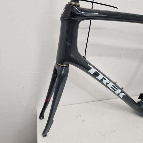 Trek Emonda SLR Carbon Frameset. Large - 60cm, Disc Brake, Thru Axle. - Picture 11 of 18