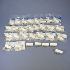 30 Leviton SIDE MOUNT RIGHT ANGLE EZ-Wire Plugs 15A 1-15P Non-Polarized 321-W