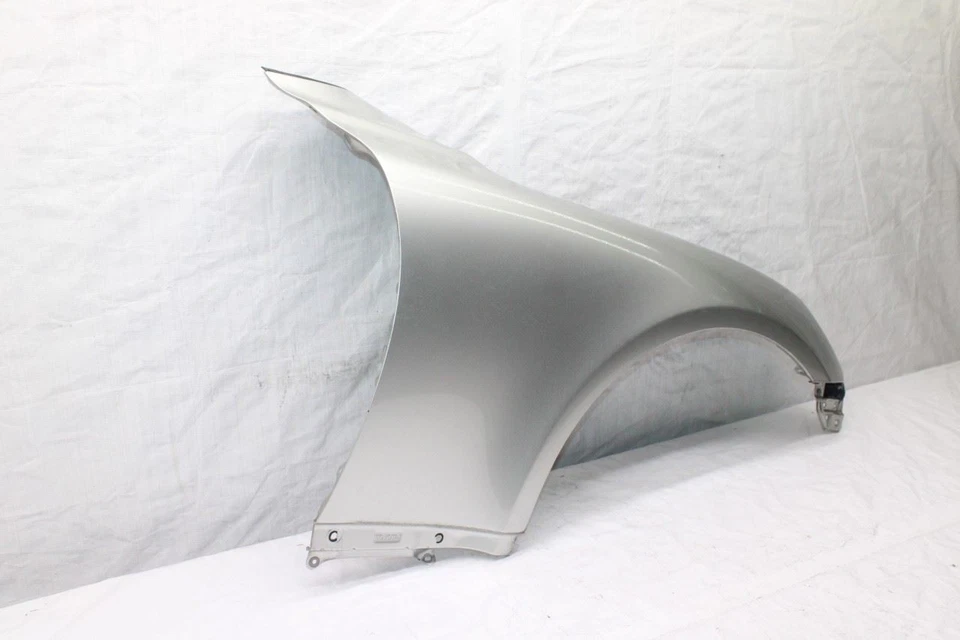 Lexus SC430 Z40 CONV #406 2002 panel de guardabarros delantero derecho Foto 2 de 4