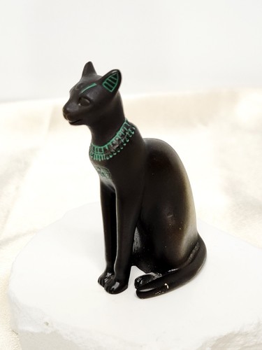Vintage 1986 Franklin Mint Cast Bronze Egyptian Cat Curio Cabinet Figurine