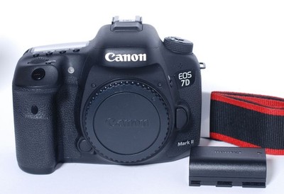Canon EOS 7D Mark II Body voll funktionstüchtig