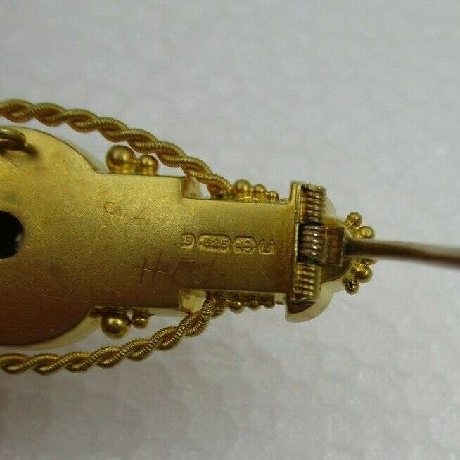Antique Victorian 15K /625 Gold Brooch Pin w/ 3 European Cut Antique Victorian 15K /625 Gold Brooch Pin w/ 3 European Cut