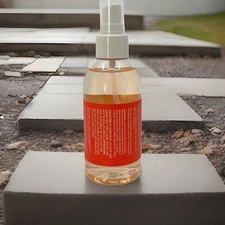 Old Navy Kindred Goods Orange Blossom & Tea Hair and Body Mist 5.4 fl. oz