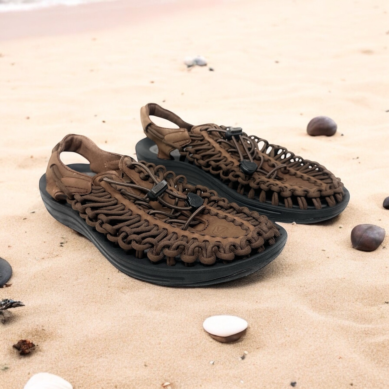 Sandali Keen Uneek tessuto slingback da uomo taglia 7 US in pelle marrone elastici outdoor