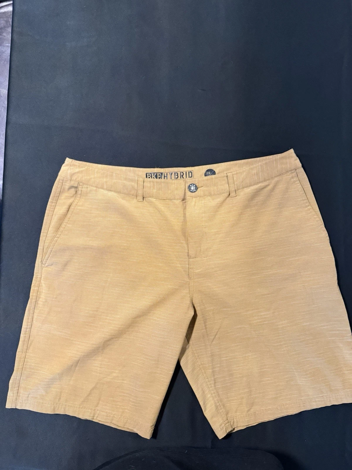 BKE Men's Tan Chino Shorts Athletic Fit Flat Front Slash Pockets Casual