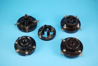 4x Vintage Sockets