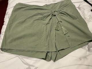 Ladies Scort Shein Curve Size 3XL