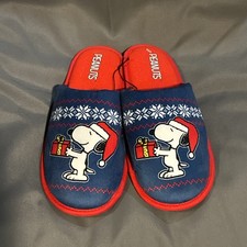 Peanuts Snoopy Women  s Slippers Snowflake Sz Large 9/10 Brande New Without Tags