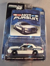 Greenlight Hot Pursuit Arapahoe County Sheriff 2008 Ford Crown Vic Series 1 1:64