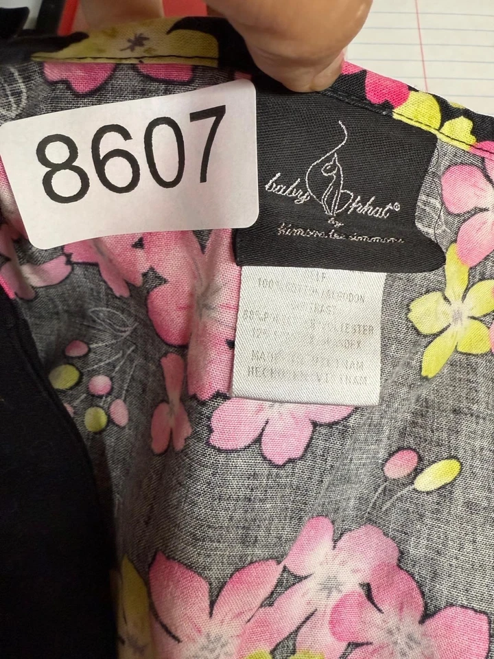 Baby Phat Women Scrub Top Short Sleeve Floral Size M - Image 4 of 4