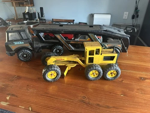 1980’s Tonka Trucks Hauler , JEEP & Tonka Metal Vehicles