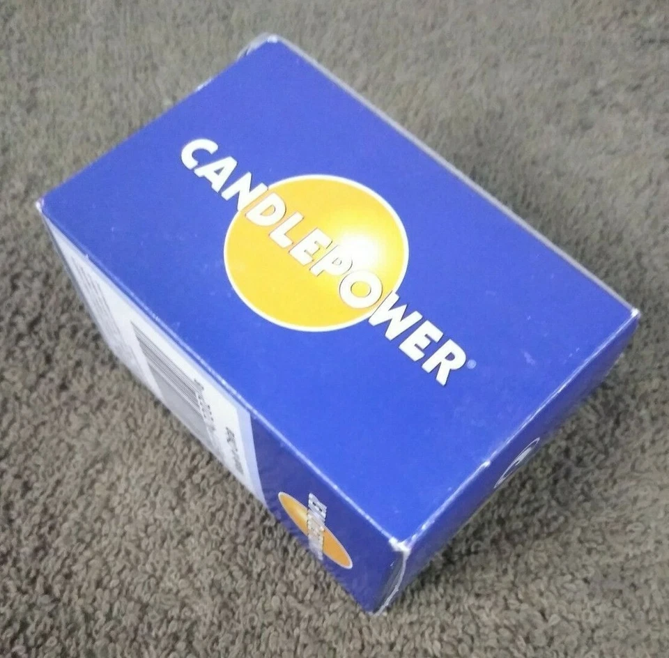 NUEVO CandlePower 4720BLB Xenón XB3 Bombilla Brillante Potenciada H4 12V 60/55W Azul Foto 3 de 4