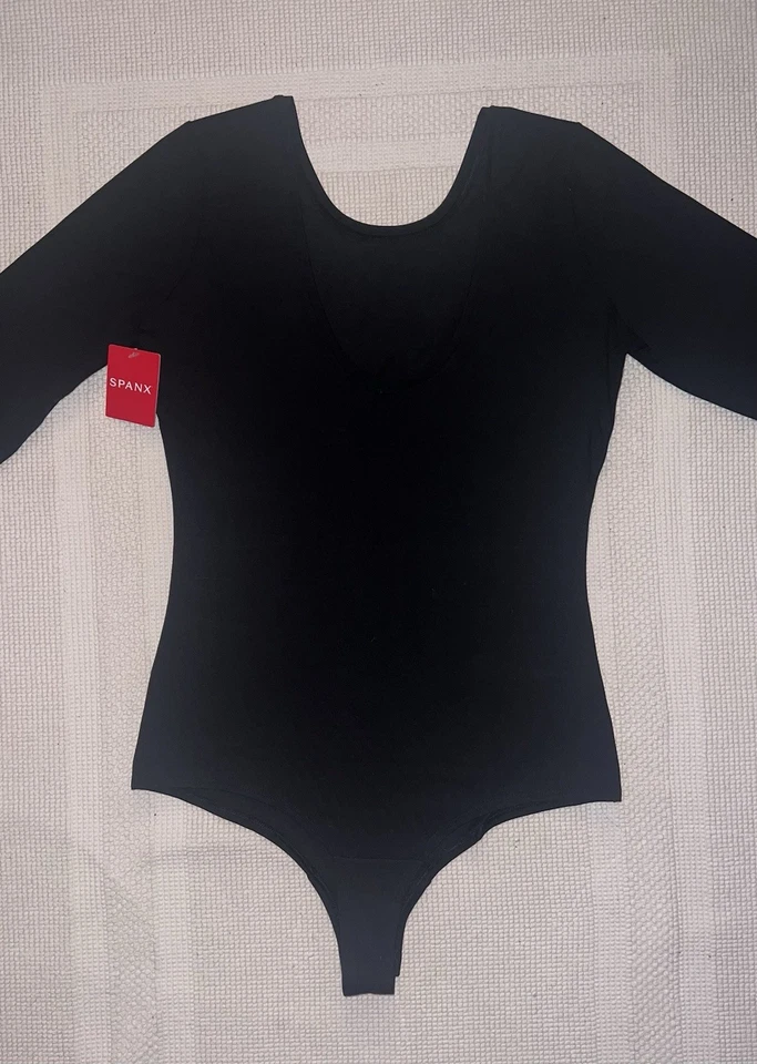 NEW Spanx Scoop Neck Long Sleeve Body Suit Sz M Classic Black 20329R Women’s - Image 2 of 4
