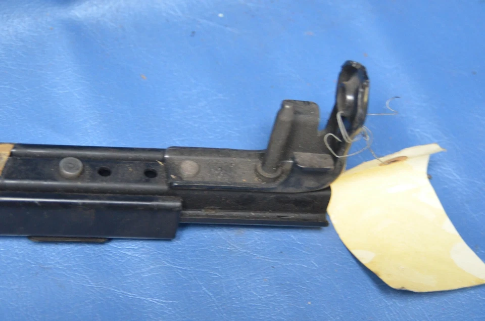 Nuevo de Lote Antiguo Mopar 1998-99 Dodge Dakota Interior Asiento Pasajero Asiento Riel Ajustador 5012484AA OEM Foto 3 de 4