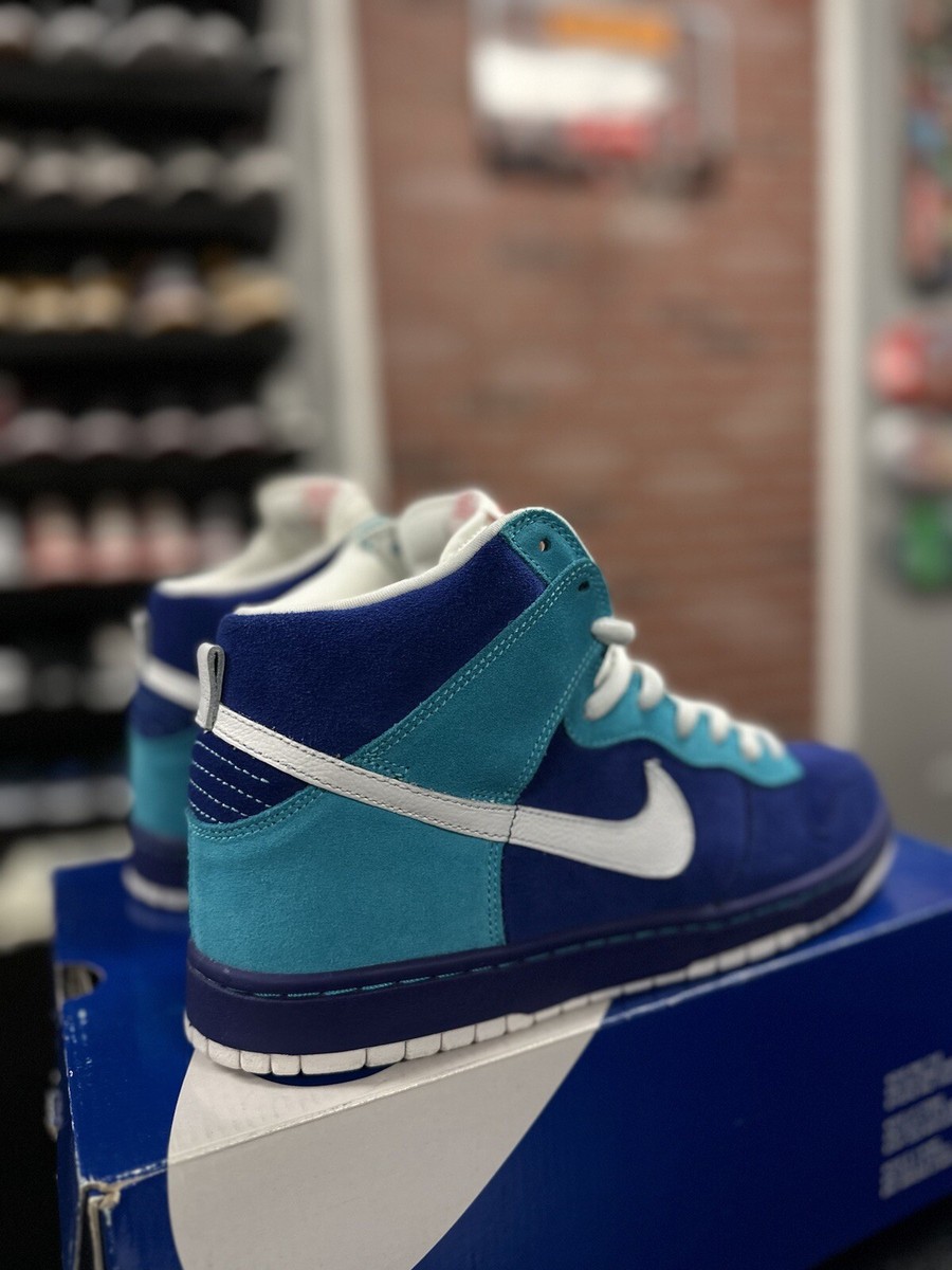 Size 11 - Nike Dunk Pro SB High Oceanic Airlines 2010 305050-400