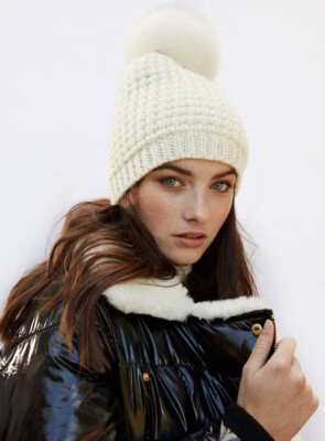 KYI KYI Genuine Fox Fur Pompom Wool Blend Beanie | eBay display picture 2