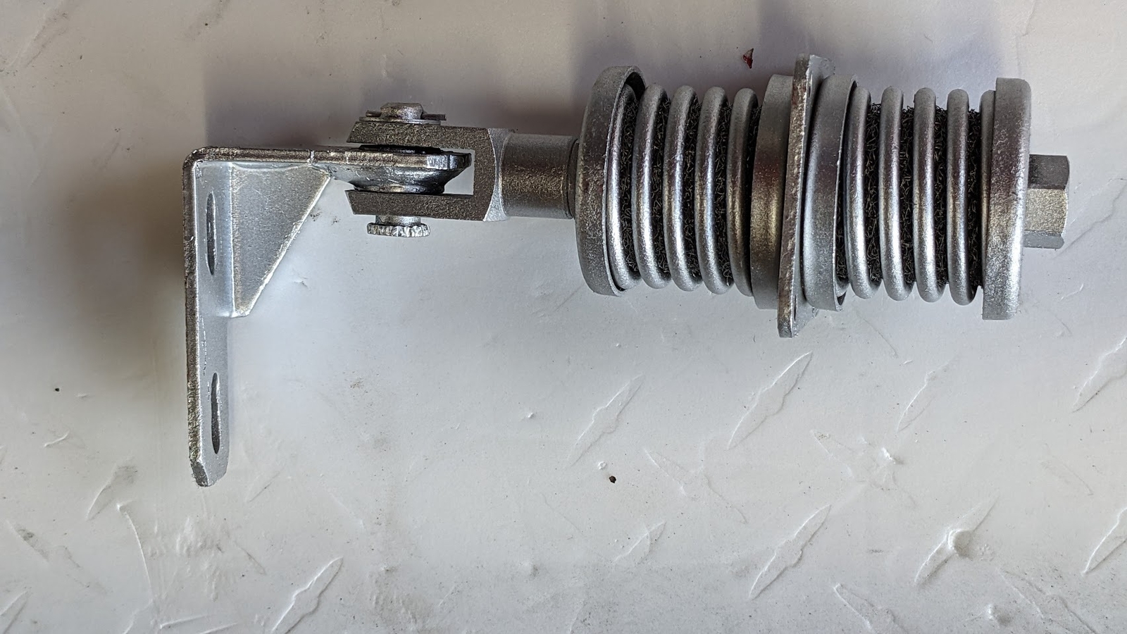 FERRARI 308 GTSi exhaust MUFFLER HANGER COMPLETE WITH BRACKET 106052