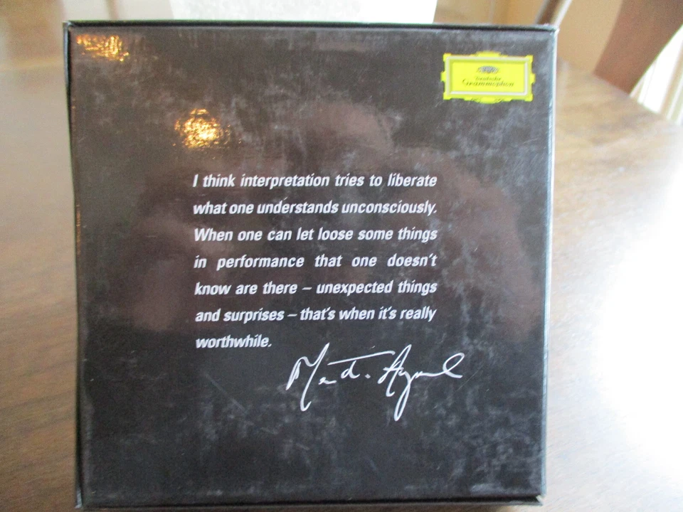 MARTHA ARGERICH: The Collection 1 - DGG Solo Recordings 8 CD Box NM $37.95 - Image 2 of 4