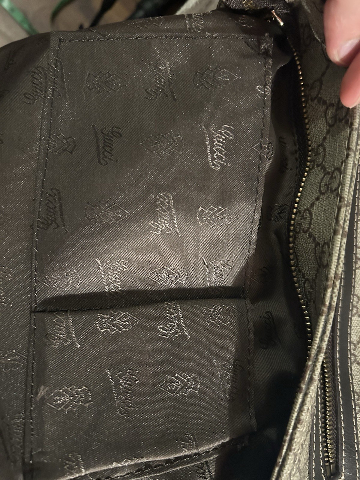 Gucci Monogram GG Supreme Flat Messenger Shoulder Crossbody Bag Chocolate thumbnail 18