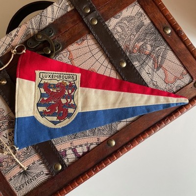 Vintage Wimpel LUXEMBURG Wappen Souvenir Wimpel Flagge Mid Century