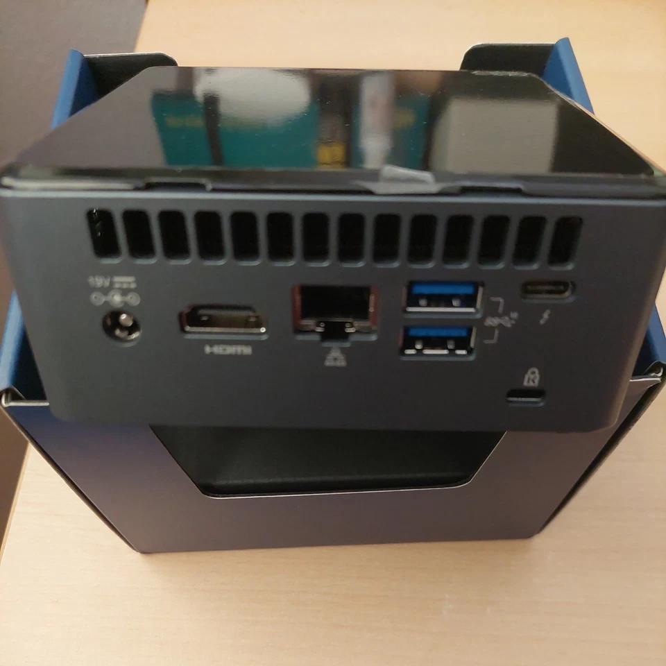 Intel NUC Mini PC Dual Core - Bild 4 von 4