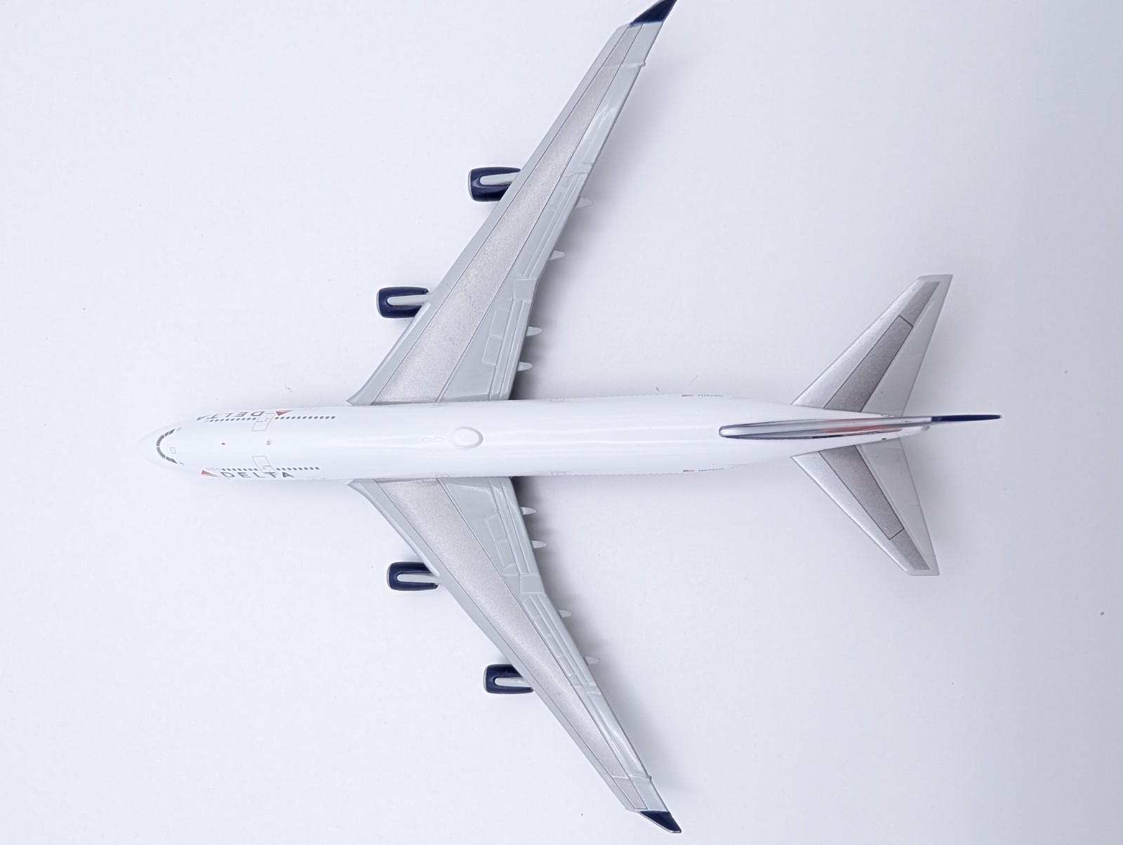 New 1:400 Gemini Jets Delta Air Lines Boeing 747-400 | GDAL1450 ...