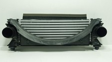 2HJ145749H ZWISCHENKÜHLER / MB3G6D624 / 17589273 FÜR VOLKSWAGEN AMAROK T1A, T1B