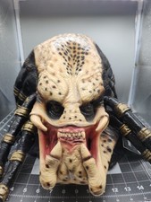 RARE 2004 Alien vs Predator Requiem ADULT Predator Deluxe Mask Cosplay Halloween