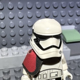 LEGO Star Wars First Order Stormtrooper Officer Minifigure (75104) sw0664