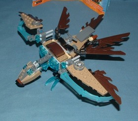 LEGENDS OF CHIMA, VARDY'S ICE VULTURE GLIDER SET 70141 - LEGO - 2014 - USED