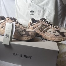ID0780 Bad Bunny adidas Originals Response Br...