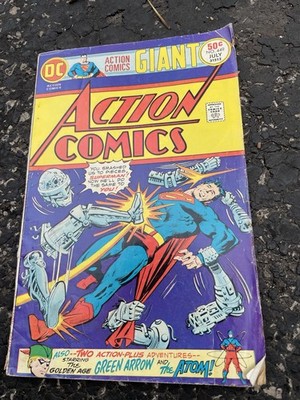 Vintage 1975 DC Comics Action Comics Superman Green Arrow The Atom Bronze Age 