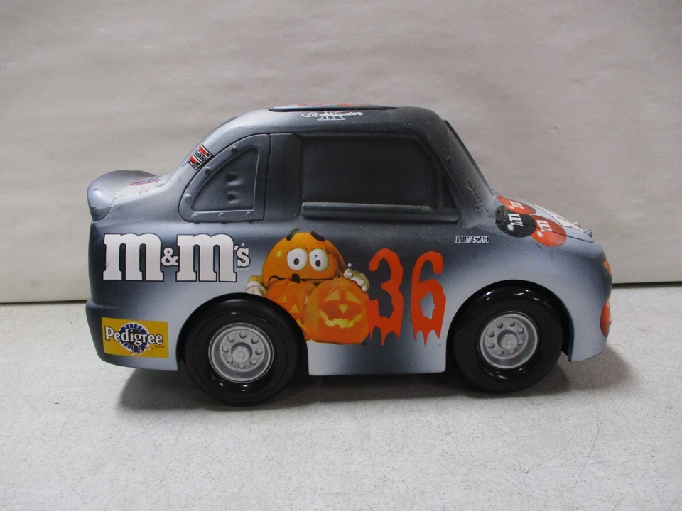 Coche de plástico Ertl Ken Schrader M&Ms Halloween Foto 3 de 4