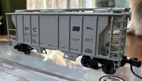 Tolva Atlas escala N RTR #31979 PS-2 Pennsylvania Central #877357 nueva en caja Nueva York | Condition: New