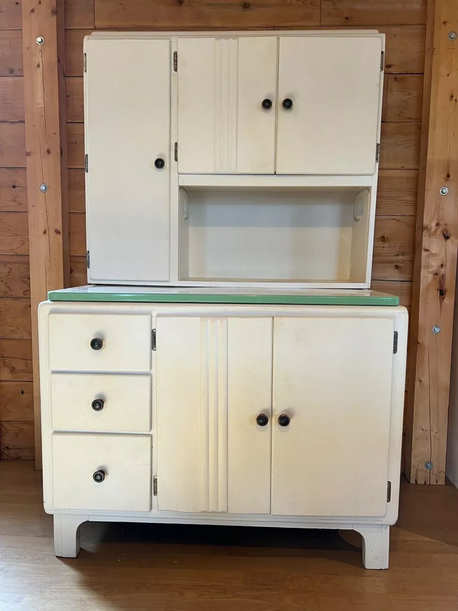 Antique Hoosier Hutch With Flour Sifter