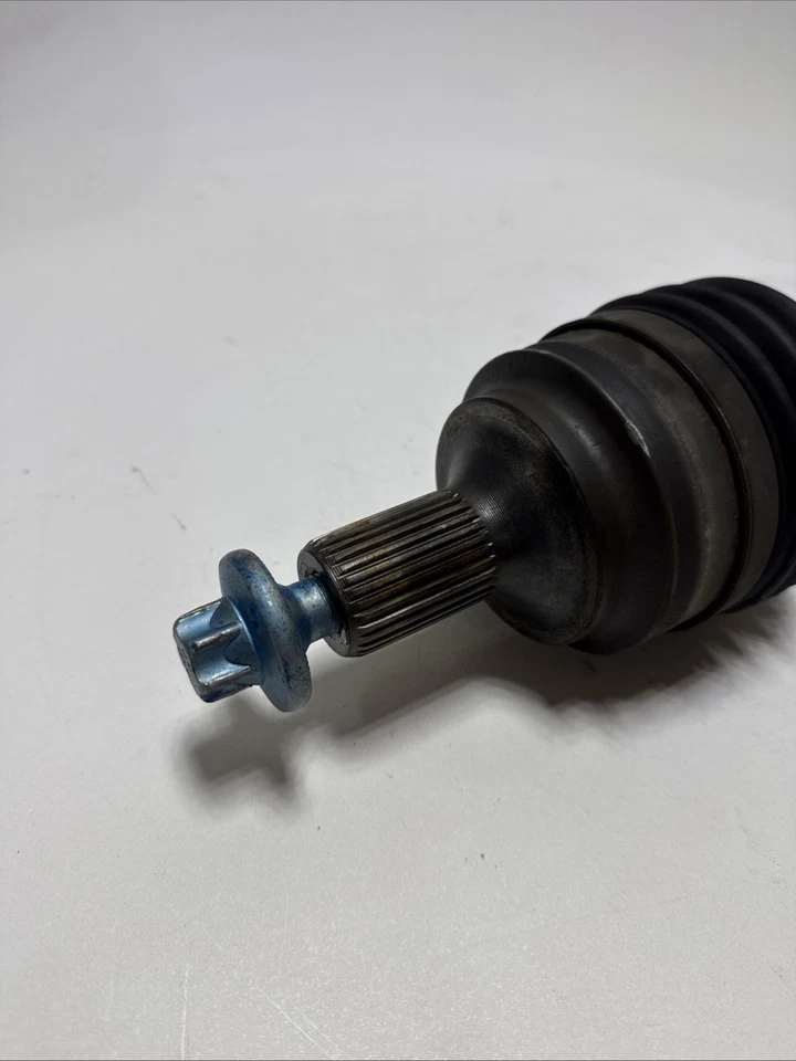 Mercedes W204 C350 2008-2015 AWD eje delantero derecho pasajero lado OEM Foto 2 de 4