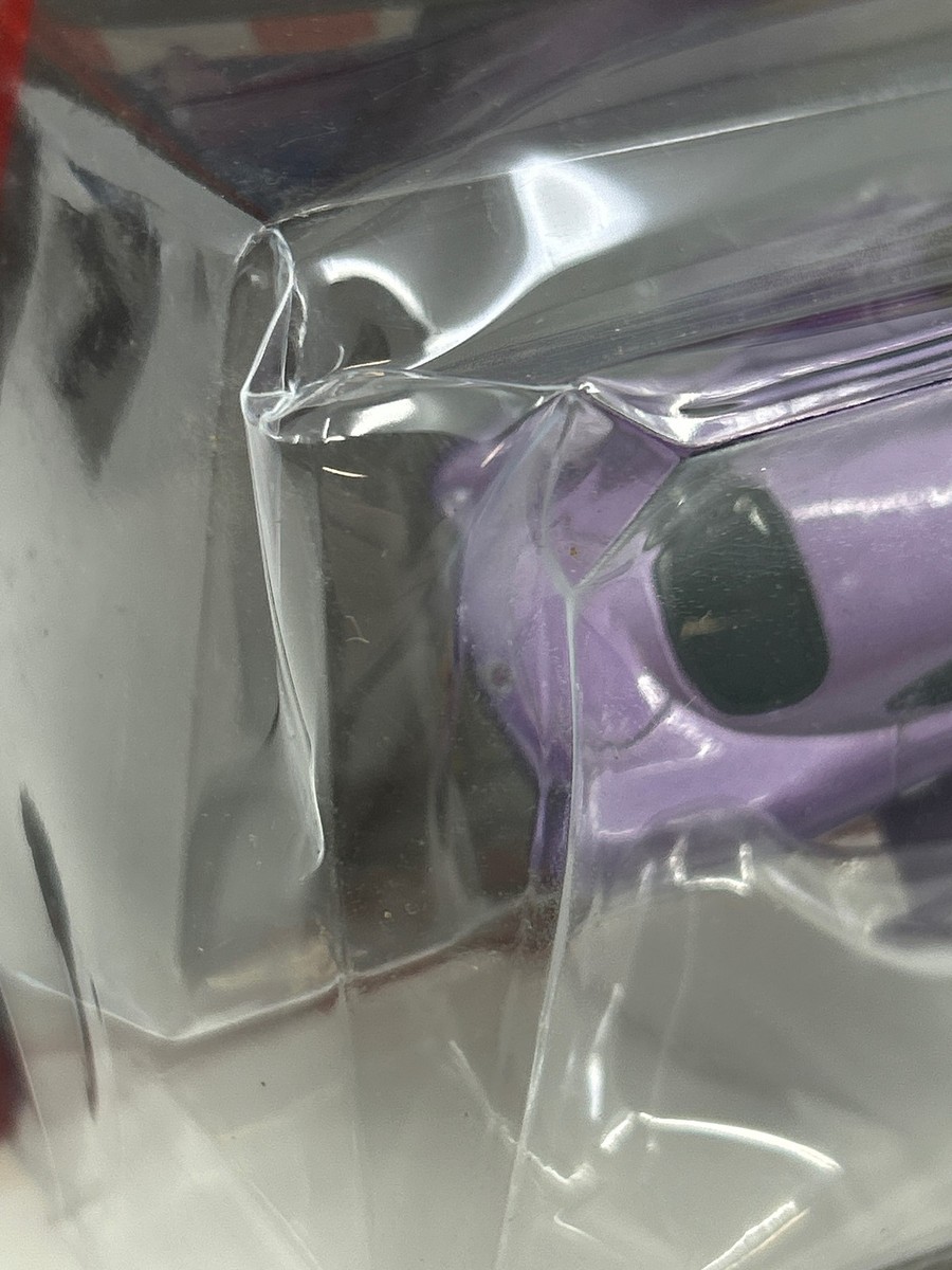 Disney Pixar Cars 2 #2 Holly Shiftwell Deluxe With Spy Wings V2845