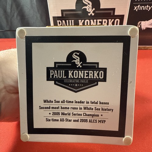 Paul Konerko Chicago White Sox Statue Retirement & Replica Statue Open Items - Imagen 3 de 11