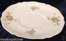 VIENNA AUSTRIA VNN49 UNDER PLATE FOR GRAVY BOAT 8 5/8" ROSES LAVENDER FLOWERS