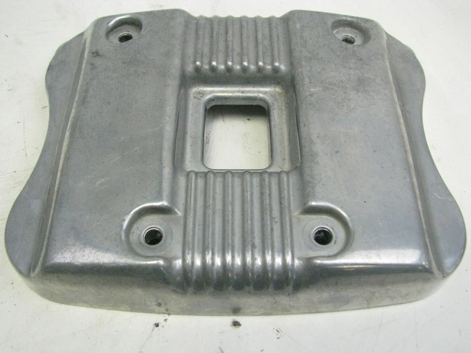 2007 Harley-Davidson Sportster 883 1200 XLH FRONT Rocker Box Cover Rocker Arm XL - Image 2 of 4