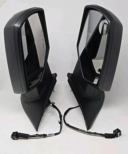 2014 - 2018 Chevrolet Silverado GMC Sierra LEFT & RIGHT OEM Side View Mirrors